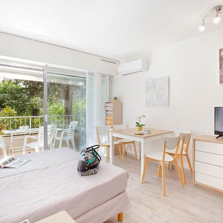 Saint-Raphaël Studio Climatise Pour 3, Face Est, A 50M Plage Et Proche Commerces - Fr-1-466A-23 מראה חיצוני תמונה
