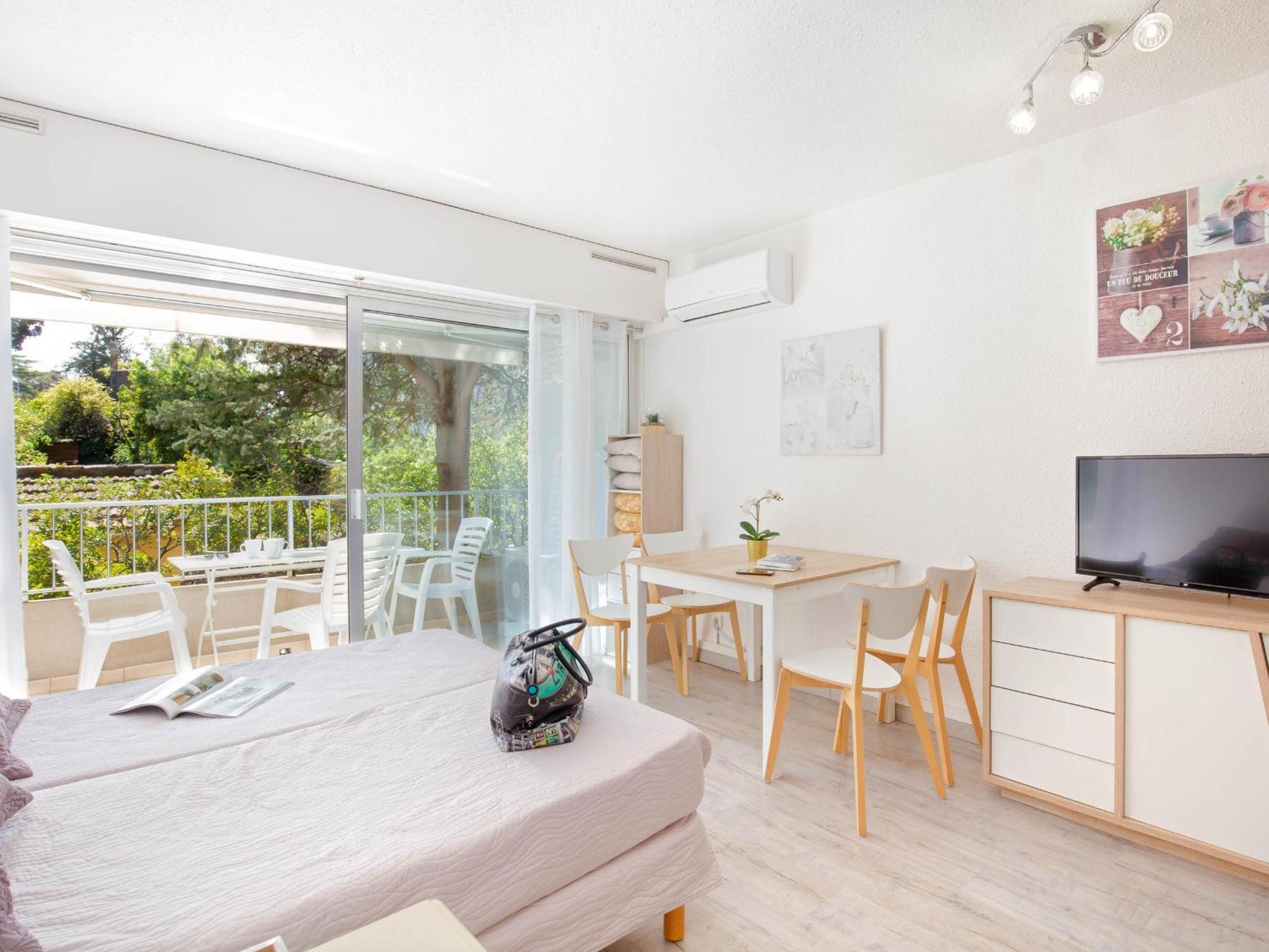 Saint-Raphaël Studio Climatise Pour 3, Face Est, A 50M Plage Et Proche Commerces - Fr-1-466A-23 מראה חיצוני תמונה