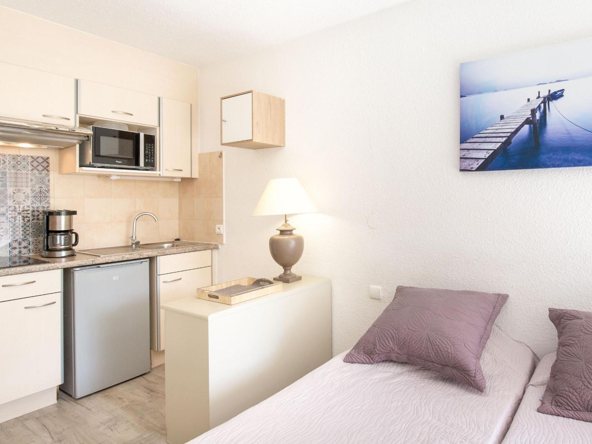 Saint-Raphaël Studio Climatise Pour 3, Face Est, A 50M Plage Et Proche Commerces - Fr-1-466A-23 מראה חיצוני תמונה